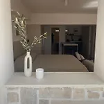 Nikval Apartmán *