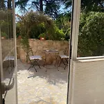 Nikval *
