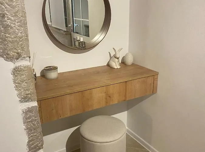 Nikval Διαμέρισμα