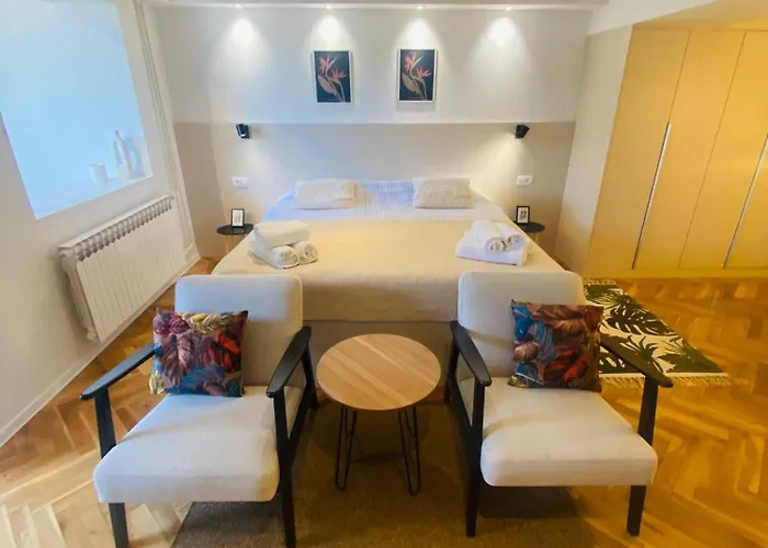 Nikval Διαμέρισμα Ρόβινι