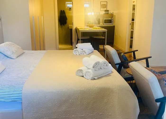 Διαμέρισμα Nikval *