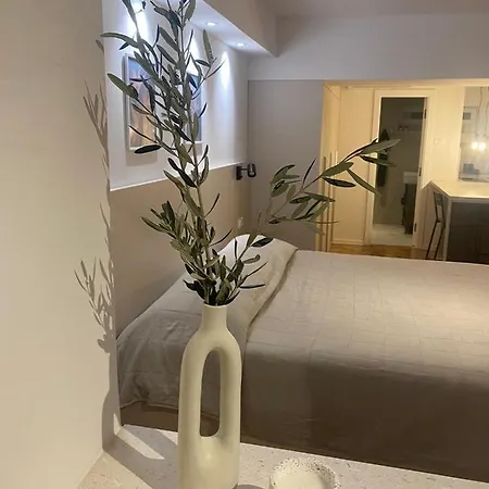 Apartment Nikval