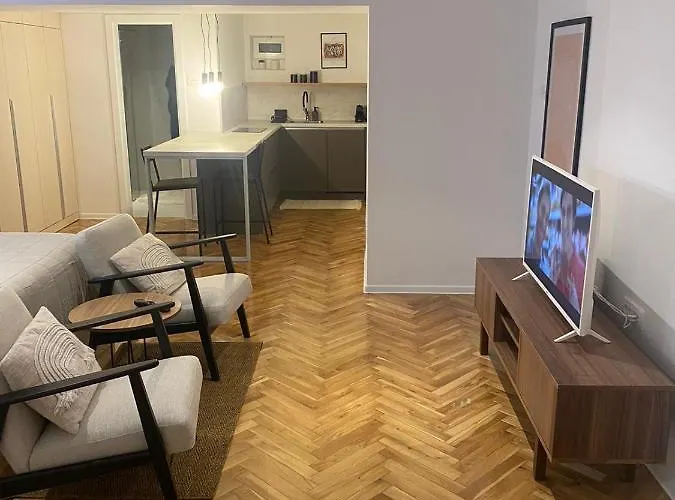 Nikval 아파트 로비니